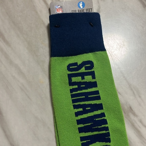NFL Seattle Seahawks Socks New With Tags - Picture 2 of 9